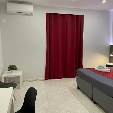 Pacini 88 And Centro Κατάνια